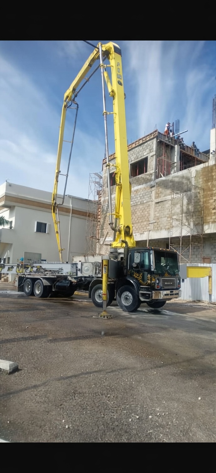 Putzmeister boom pump placing concrete